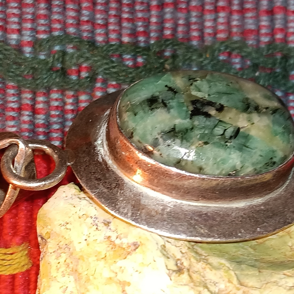 Oblong Circular  Hand Crafted Pendant with Bail - Picture 6 of 8